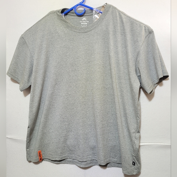 NIKE SB CLIMBING PATCH TEE DARK HEATHER GREY MEN'S XXL LOOSE FIT - Picture 2 of 13